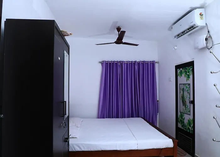 Ashtaman\'S Chayakadaveedu