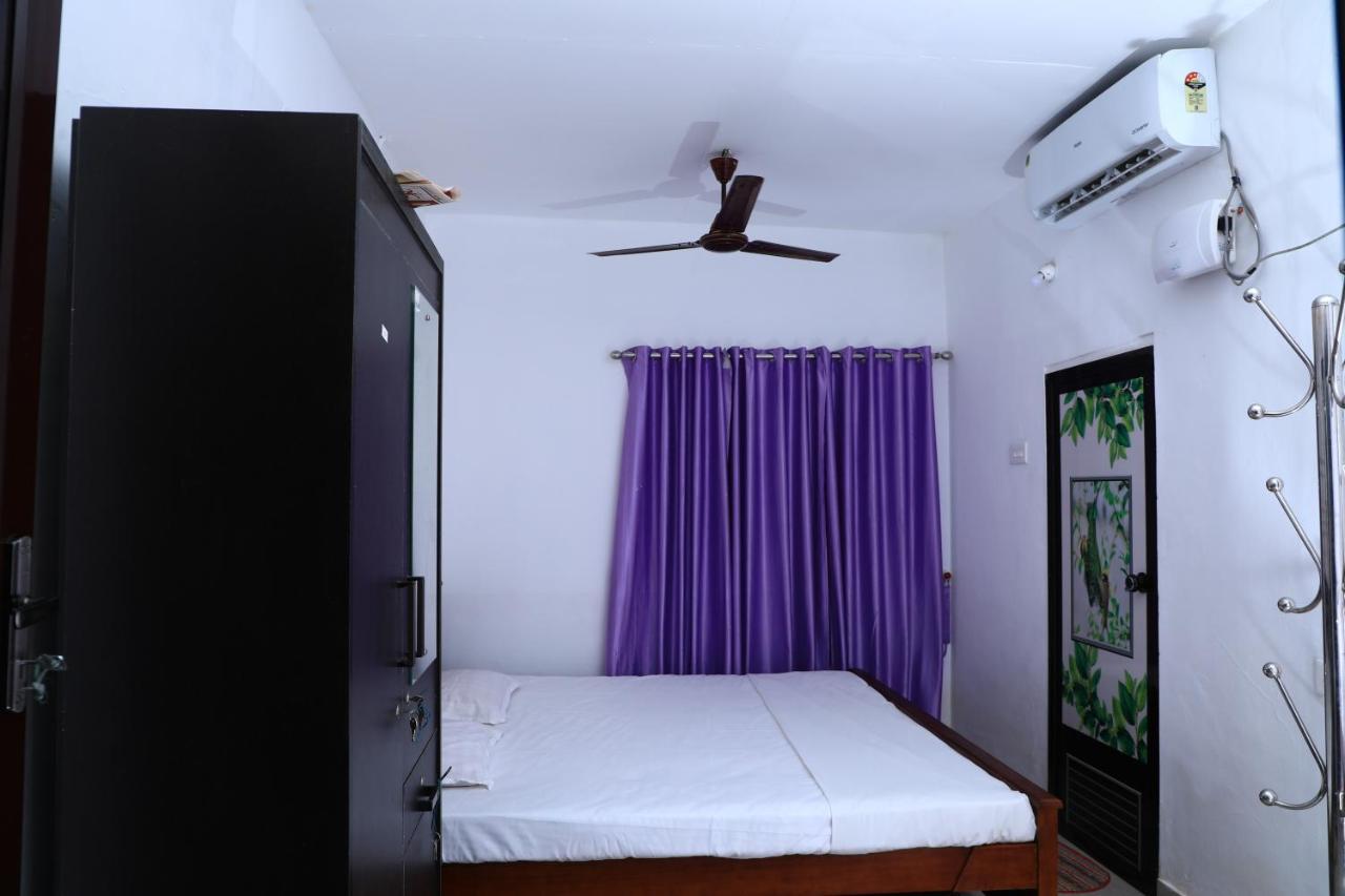 Ashtaman's Chayakadaveedu * Kollam